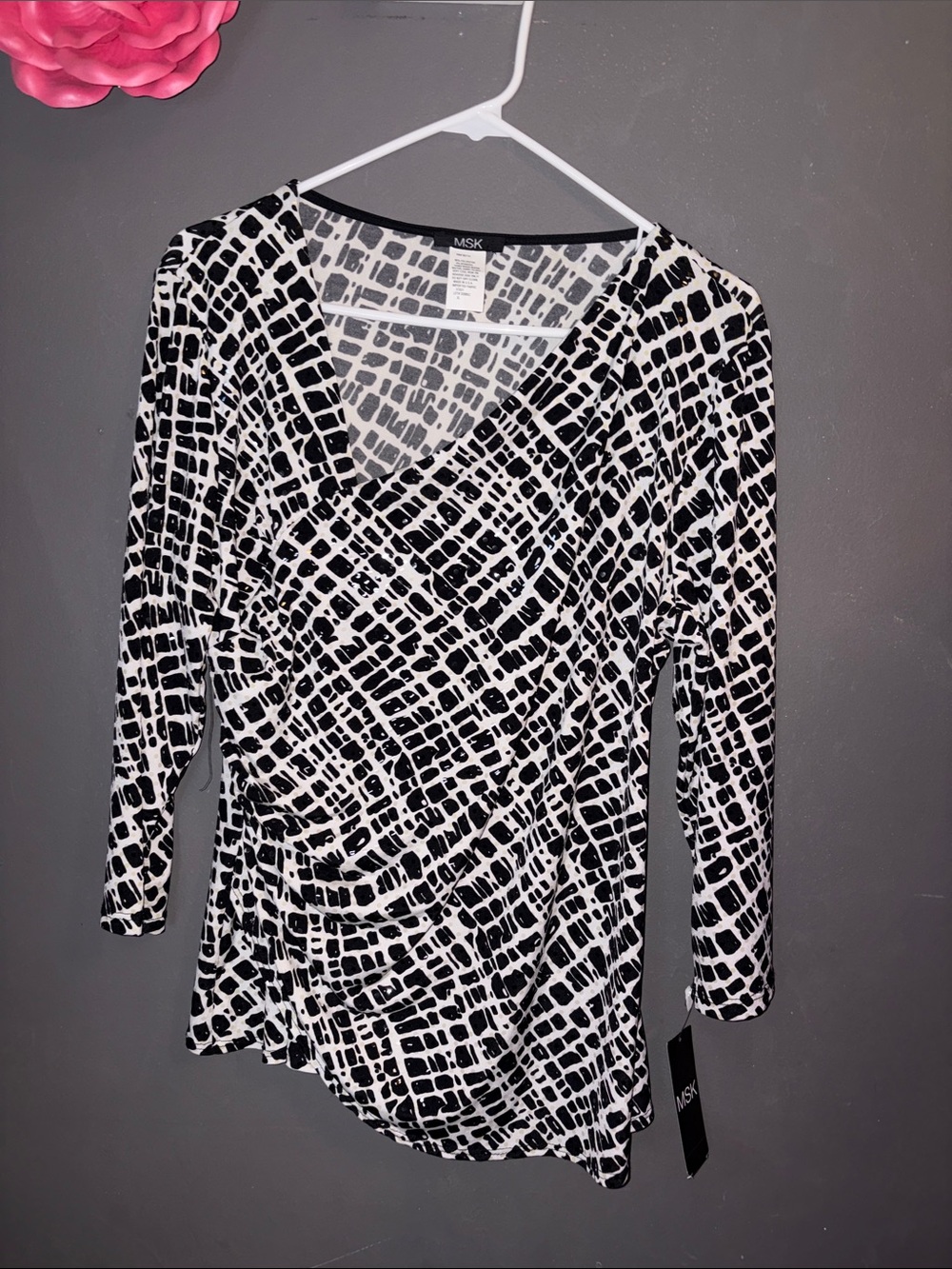 MSK Black and White Geometric Faux-Wrap Long Sleeve Top